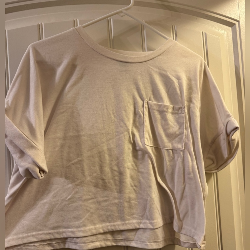 White Cropped T-shirt
